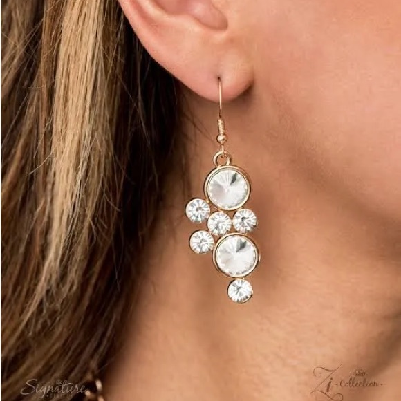 The Rosa - Gold - Picture 3 of 5